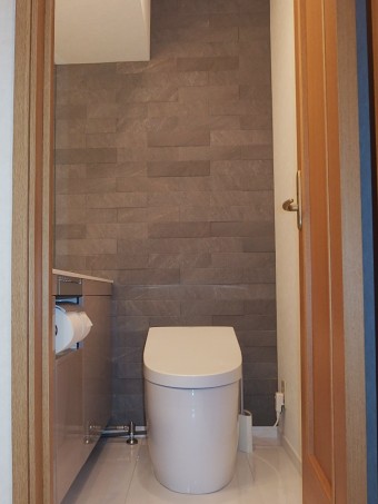 TOTO ネオレストで高級感のあるトイレに 品川区H様邸 TOTO ネオレストで高級感のあるトイレに 品川区H様邸